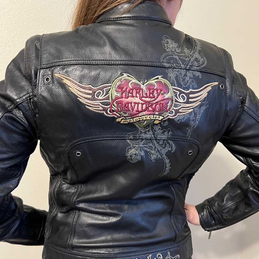 Harley Davidson Riding Jacket heavy weight leather w/zip out vest